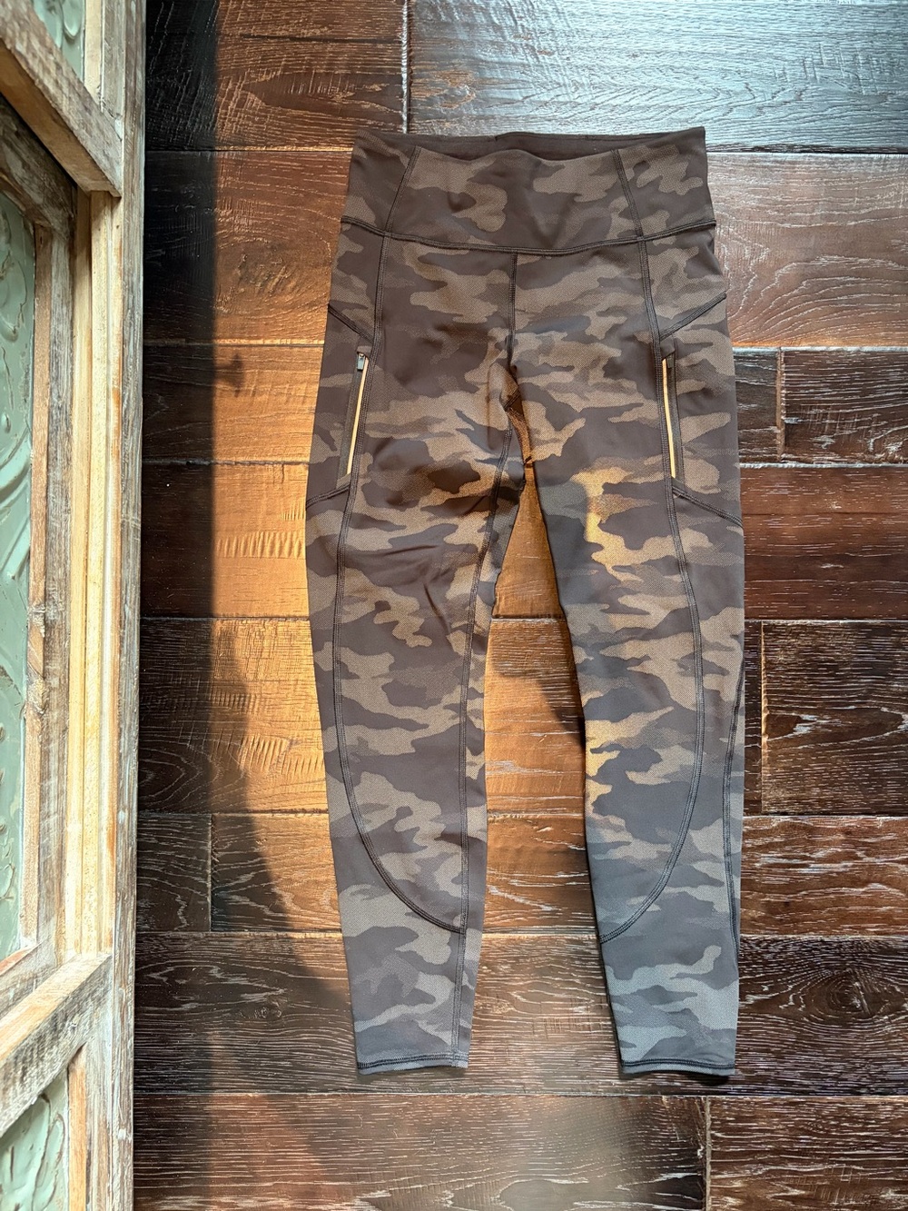Athleta Camo Performance Leggings - Olive Camo